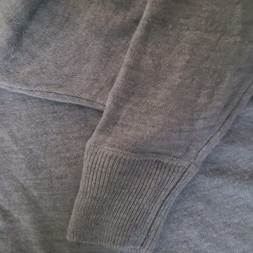 Sweater - Picture 3 of 3